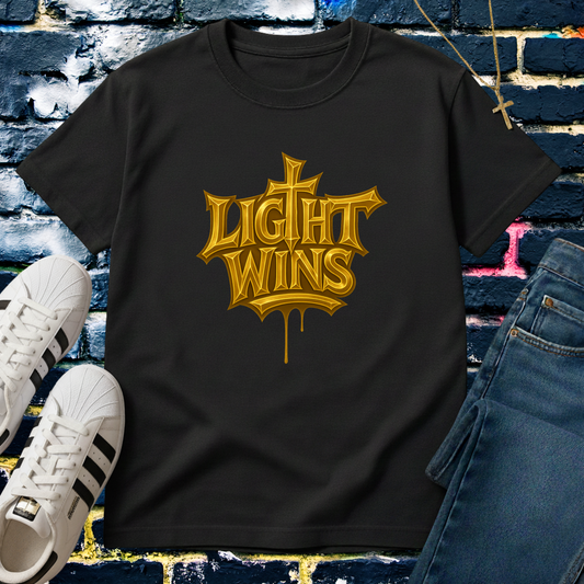 LIGHT WINS GOLD TEE